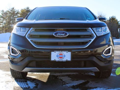 Used 2018 Ford Edge SEL image 9