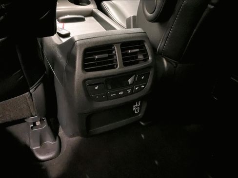 Used 2021 Honda Pilot Black Edition image 29