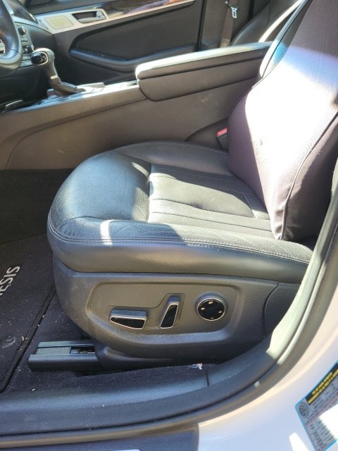 Used 2018 Genesis G80 3.8 w/ Option Group 02 AWD/4WD image 2