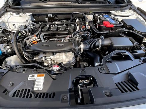 New 2025 Honda Accord SE image 16