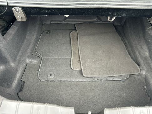 Used 2019 Chevrolet Camaro LT image 20