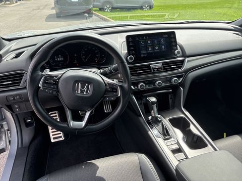 Used 2021 Honda Accord Sport image 18