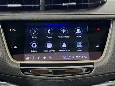 Used 2025 Cadillac XT6 Luxury FWD image 16