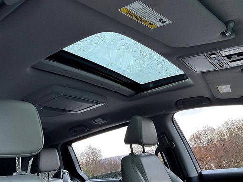 Used 2023 Honda Odyssey Touring image 19