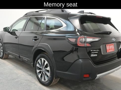 Used 2023 Subaru Outback Limited image 6