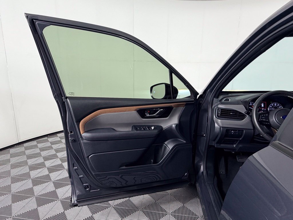 Used 2025 Subaru Forester Sport AWD/4WD image 25