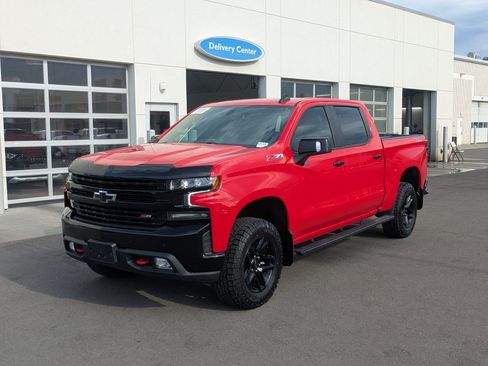 Used 2021 Chevrolet Silverado 1500 LT Trail Boss w/ Convenience Package II AWD/4WD image 11