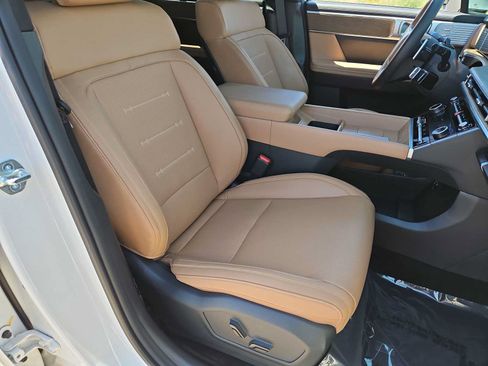 New 2026 Hyundai Santa Fe Calligraphy AWD/4WD image 21