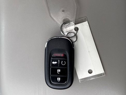 Certified 2023 Honda Accord EX image 34