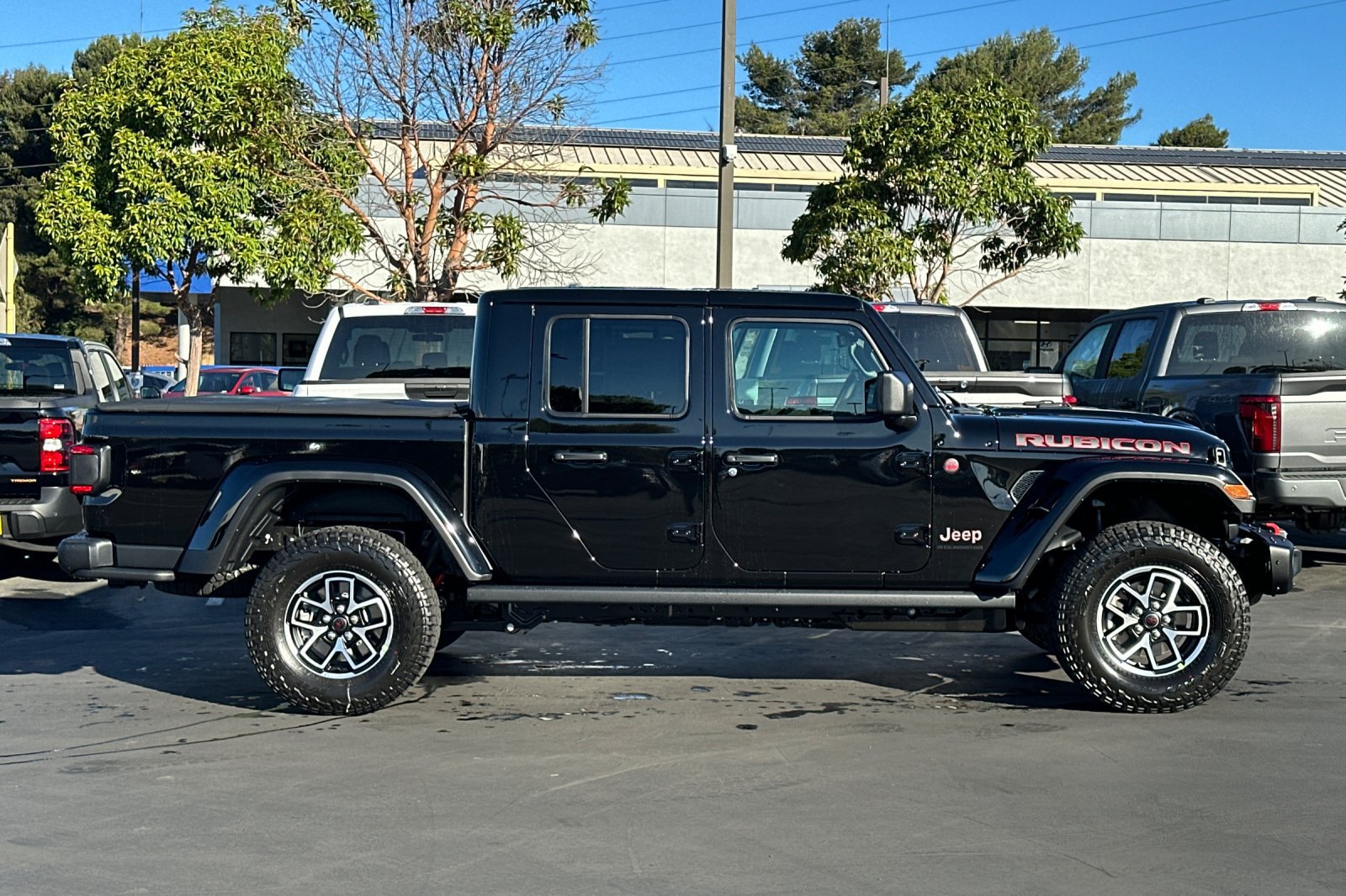 New 2027 Jeep Gladiator Rubicon AWD/4WD image 3