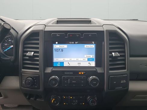 Used 2019 Ford F250 XL w/ STX Appearance Package image 38