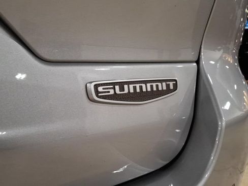 Used 2024 Jeep Grand Cherokee Summit AWD/4WD image 23