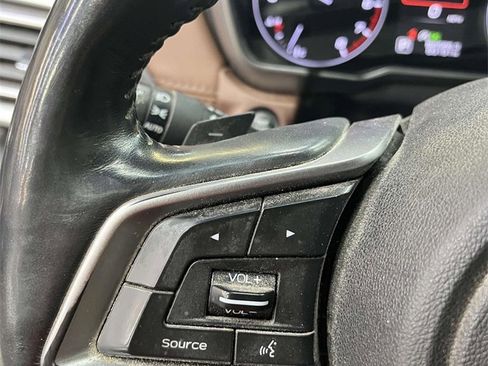 Used 2022 Subaru Outback Touring image 22