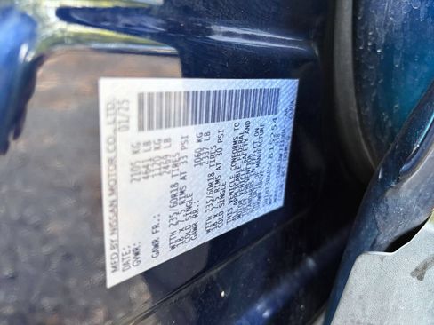 Used 2025 Nissan Rogue SV FWD image 26