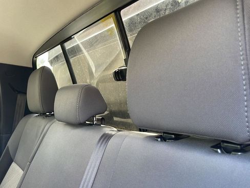 Used 2016 Toyota Tundra SR5 AWD/4WD image 11