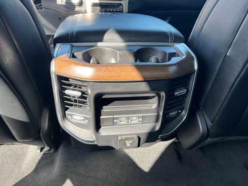 Used 2022 RAM 1500 Laramie image 22