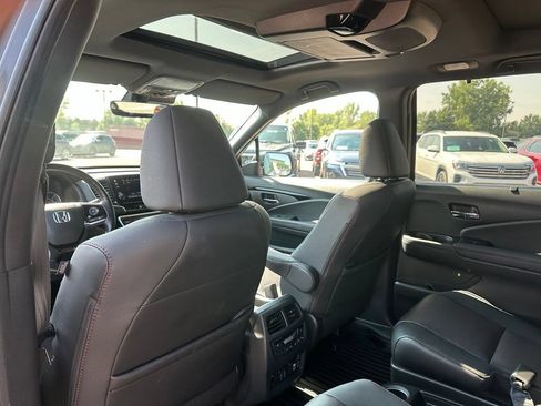 Used 2022 Honda Pilot Black Edition image 23