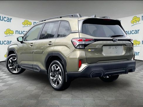 Used 2025 Subaru Forester Limited AWD/4WD image 4