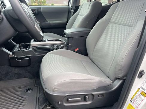 Used 2023 Toyota Tacoma SR5 w/ Technology Package image 20