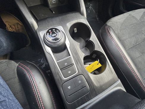 Used 2022 Ford Escape SEL w/ SEL Stealth AWD Package image 19