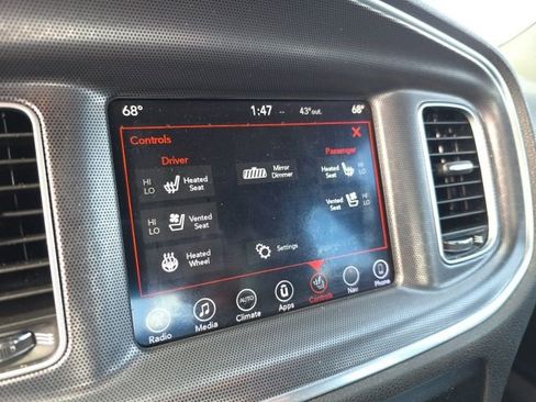 Used 2017 Dodge Charger SXT w/ AWD Plus Group image 21