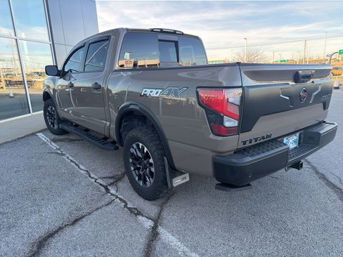 Used 2021 Nissan Titan PRO-4X w/ Pro-4x Utility Package image 9