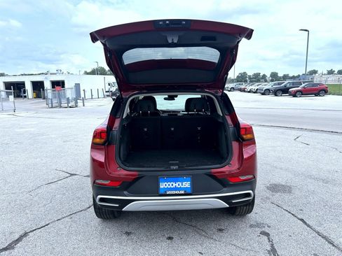 Certified 2021 Buick Encore GX Select FWD image 22