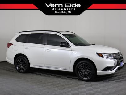 Used 2022 Mitsubishi Outlander LE