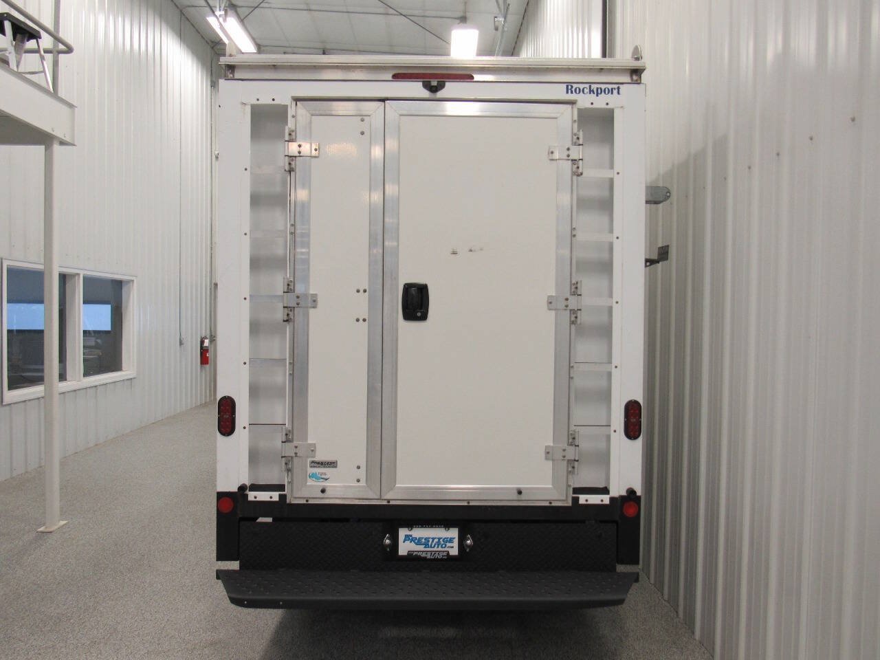 Used 2020 Chevrolet Express 3500 w/ Power Convenience Package RWD image 12