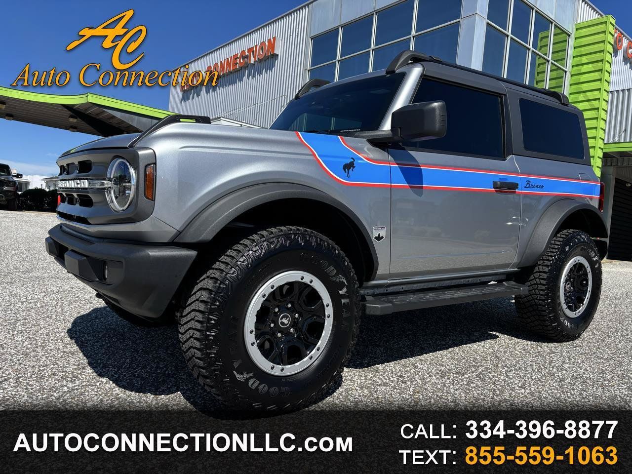Used 2024 Ford Bronco Big Bend w/ Sasquatch Package AWD/4WD image 1