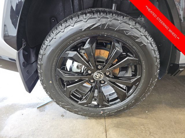 Certified 2023 Toyota RAV4 XSE w/ XSE Grade Weather Package AWD/4WD image 8