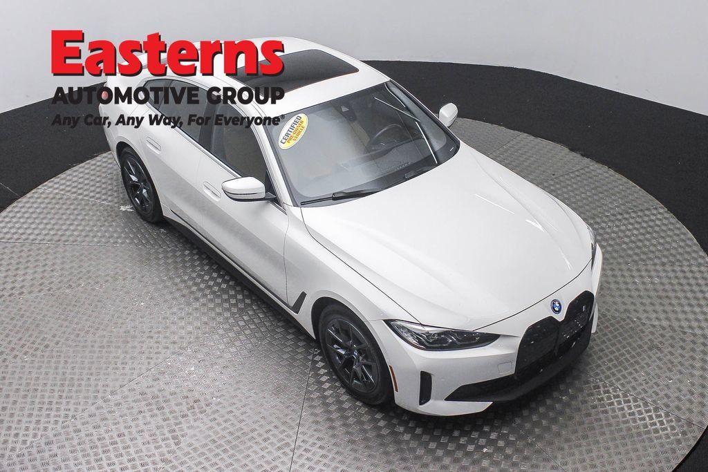 Used 2023 BMW i4 eDrive35 w/ Premium Package RWD image 3