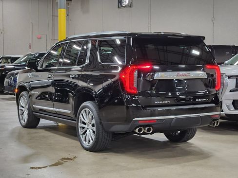 Used 2023 GMC Yukon Denali w/ Advanced Technology Package AWD/4WD image 11