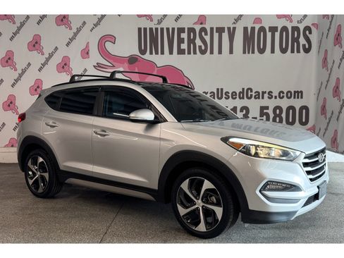 Used 2018 Hyundai Tucson Value FWD image 4