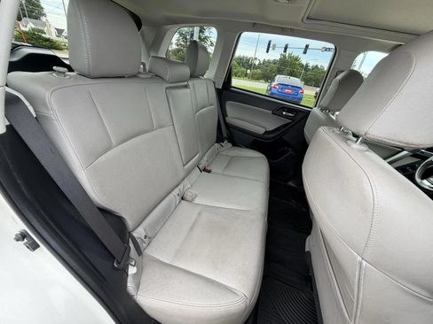 Used 2015 Subaru Forester 2.5i Limited w/ Popular Package #2 AWD/4WD image 17