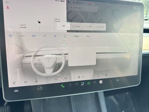 Used 2023 Tesla Model Y Long Range AWD/4WD image 19