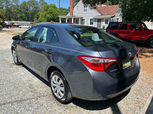 Used 2014 Toyota Corolla LE FWD image 4
