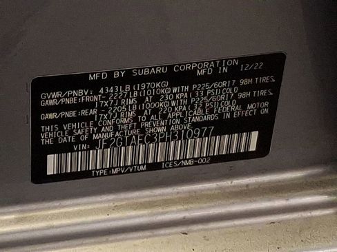 Used 2023 Subaru Crosstrek 2.0i Premium image 28