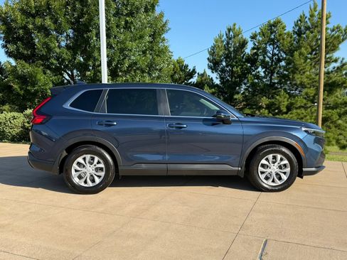 Certified 2025 Honda CR-V LX image 7