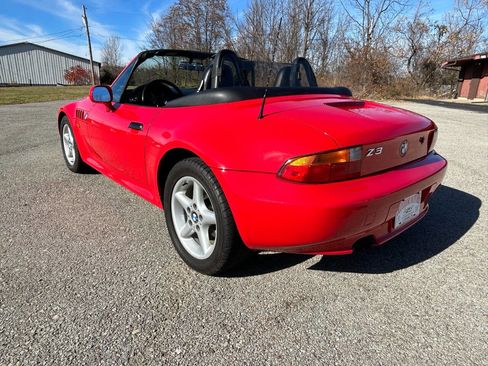 Used 1998 BMW Z3 2.8 RWD image 8