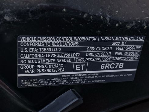 Used 2023 Nissan Rogue SL w/ SL Premium Package image 32