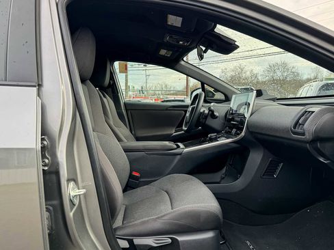 Certified 2024 Subaru Solterra Premium image 8