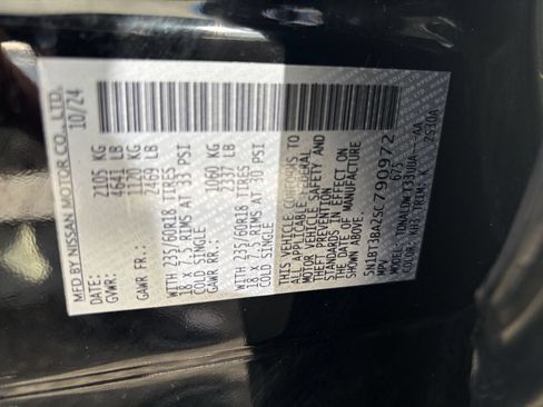 Used 2025 Nissan Rogue SV FWD image 26