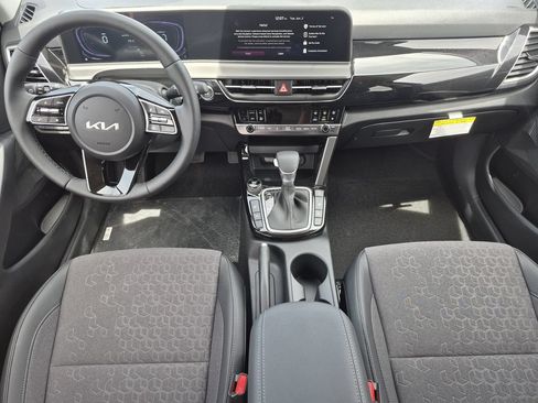 New 2026 Kia Seltos S AWD/4WD image 13