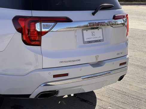 Used 2023 GMC Acadia Denali w/ Denali Ultimate Package image 6