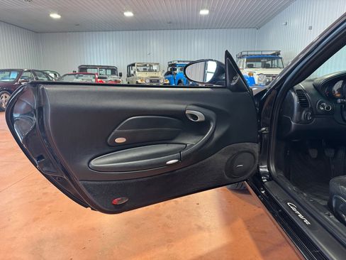 Used 2002 Porsche 911 Carrera 4 image 16