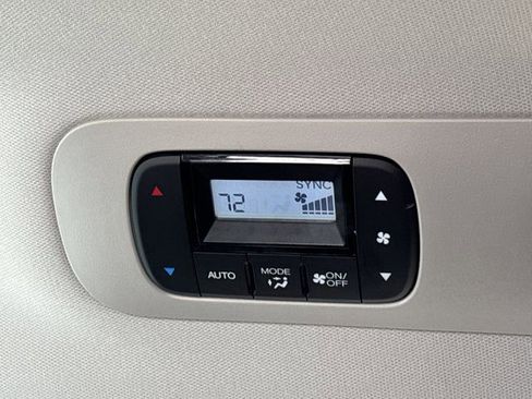 Used 2025 Honda Odyssey Elite image 23
