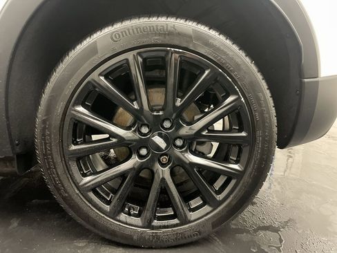 Used 2023 Cadillac XT4 Luxury image 25