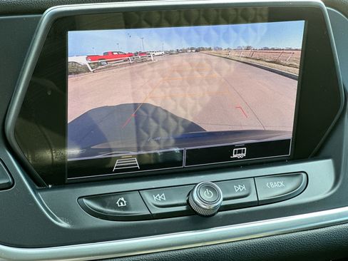 Used 2022 Chevrolet Blazer LT image 17