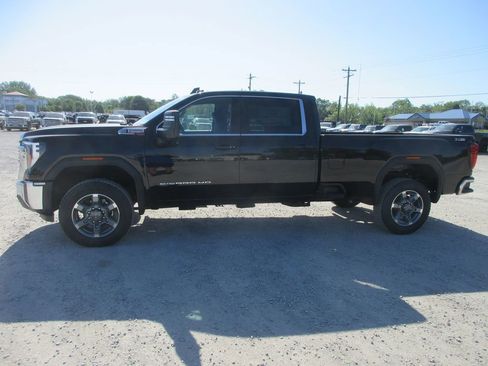 New 2026 GMC Sierra 3500 SLE w/ SLE Value Package AWD/4WD image 10